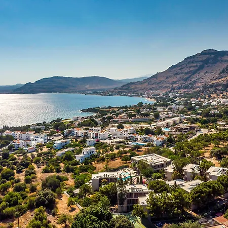 White Olive Premium Lindos Hotel 4*