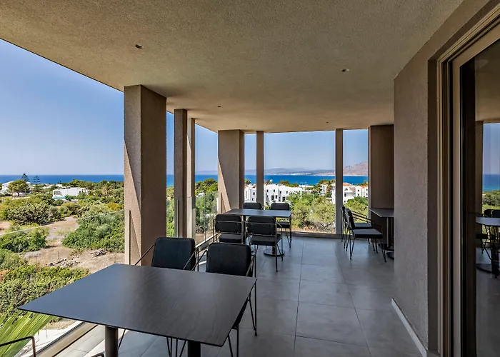 White Olive Premium Lindos Hotel