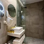 White Olive Premium Lindos Hotel